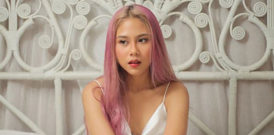 Nadin Amizah Rilis ‘Seperti Takdir Kita Yang Tulis’ thumbnail